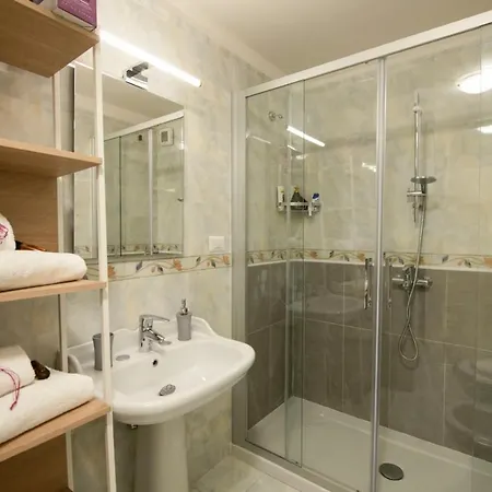 Mamo Florence - Cavour Rosa Apartment Buitenkant foto