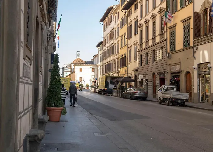 Mamo Florence - Cavour Rosa Apartment